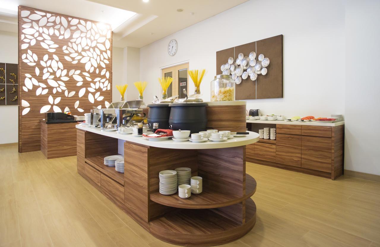 Grand G7 Hotel Kemayoran Jakarta Luaran gambar